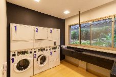 Apartamento em São Paulo - Studio com Varanda a 280m da Estação Vila Madalena