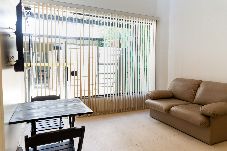 Apartamento em Ubatuba - Loft c Wi-Fi e Smart Lock a 650m do Projeto Tamar