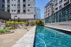 Apartamento em São Paulo - Apartamento na Sé c Academia, Piscina e Smart Lock