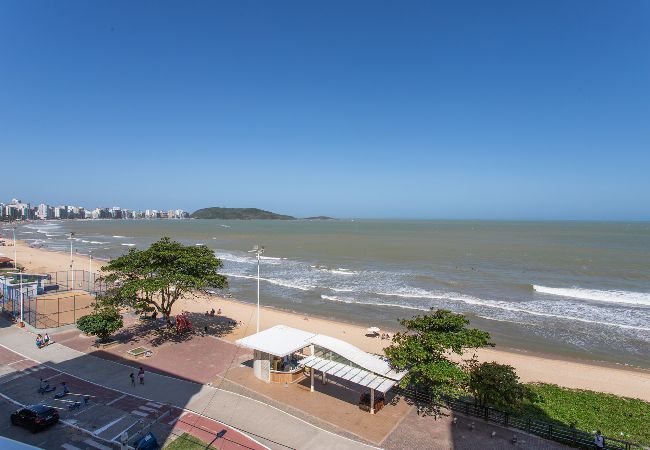 Apartamento em Guarapari - Apto Pet Friendly com 3 Suítes e Vista para o Mar