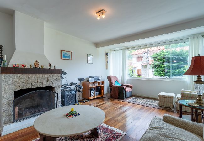 Casa em Petropolis - Piscina, Lareira e Natureza Incrível - Petrópolis