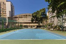 Apartamento em Santos - Apto Beira Mar em Cond. c Salão de Jogos e Quadra