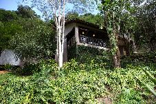 Casa em Domingos Martins - Casa Pet Friendly c 3 suítes, Lareira e Natureza