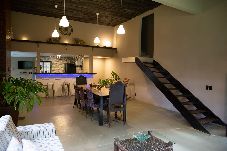 Casa em Domingos Martins - Casa Pet Friendly c 3 suítes, Lareira e Natureza