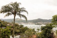 Apartamento em  - Loft Beira-mar com Wi-Fi e Churrasqueira - Marinas