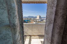 Apartamento em Santos - Apto com Garagem a 240m da Praia em Vila Mirim