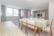 Apartamento em Balneário Camboriú - Apartamento no Centro com 3 suítes a 400m da Praia