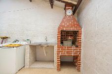 Casa em Praia Grande - Casa Pet Friendly com Wi-Fi e Garagem no Ocian