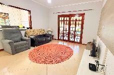 Casa em Mogi Guaçu - Chácara com Piscina e Churrasqueira no Água Azul