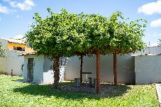 Casa em Mogi Guaçu - Chácara com Piscina e Churrasqueira no Água Azul