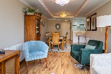 Apartamento em Gramado - Apto com Vaga, Aquecimento e Piscina na Vila Suíça