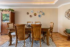 Apartamento em Gramado - Apto com Vaga, Aquecimento e Piscina na Vila Suíça