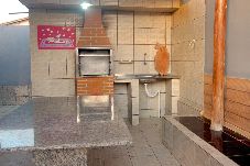 Casa em Esplanada - Casa com Piscina e Churrasqueira em Baixio