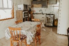 Casa em Rio Grande - Casa com Churrasqueira, Quintal, Ar Cond e Garagem