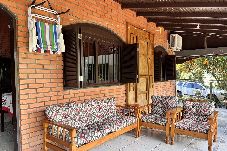 Casa em Porto Alegre - Casa de Campo Pet Friendly com Churrasqueira