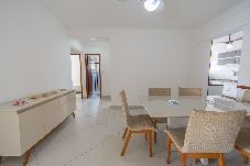 Apartamento em Praia Grande - Apto com Piscina e Garagem a 300m da Praia