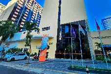 Apartamento em Salvador - Flat Pet Friendly com Academia, Wi Fi e Garagem