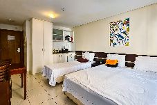 Apartamento em Salvador - Flat Pet Friendly com Academia, Wi Fi e Garagem