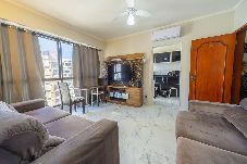 Apartamento em Praia Grande - Apto Pet Friendly Beira-mar c Garagem no Boqueirão