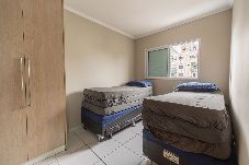 Apartamento em Praia Grande - Apto com Garagem a 300m da Praia no Vila Tupi