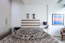 Apartamento em Rio de Janeiro - Loft com Wi-Fi a 1 quadra da praia de Copacabana