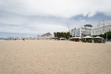 Apartamento em Rio de Janeiro - Loft com Wi-Fi a 1 quadra da praia de Copacabana