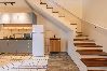 Apartamento em Santos - Loft p/ 4 no Gonzaga | Piscina, Academia e Garagem