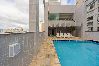 Apartamento em Santos - Loft p/ 4 no Gonzaga | Piscina, Academia e Garagem