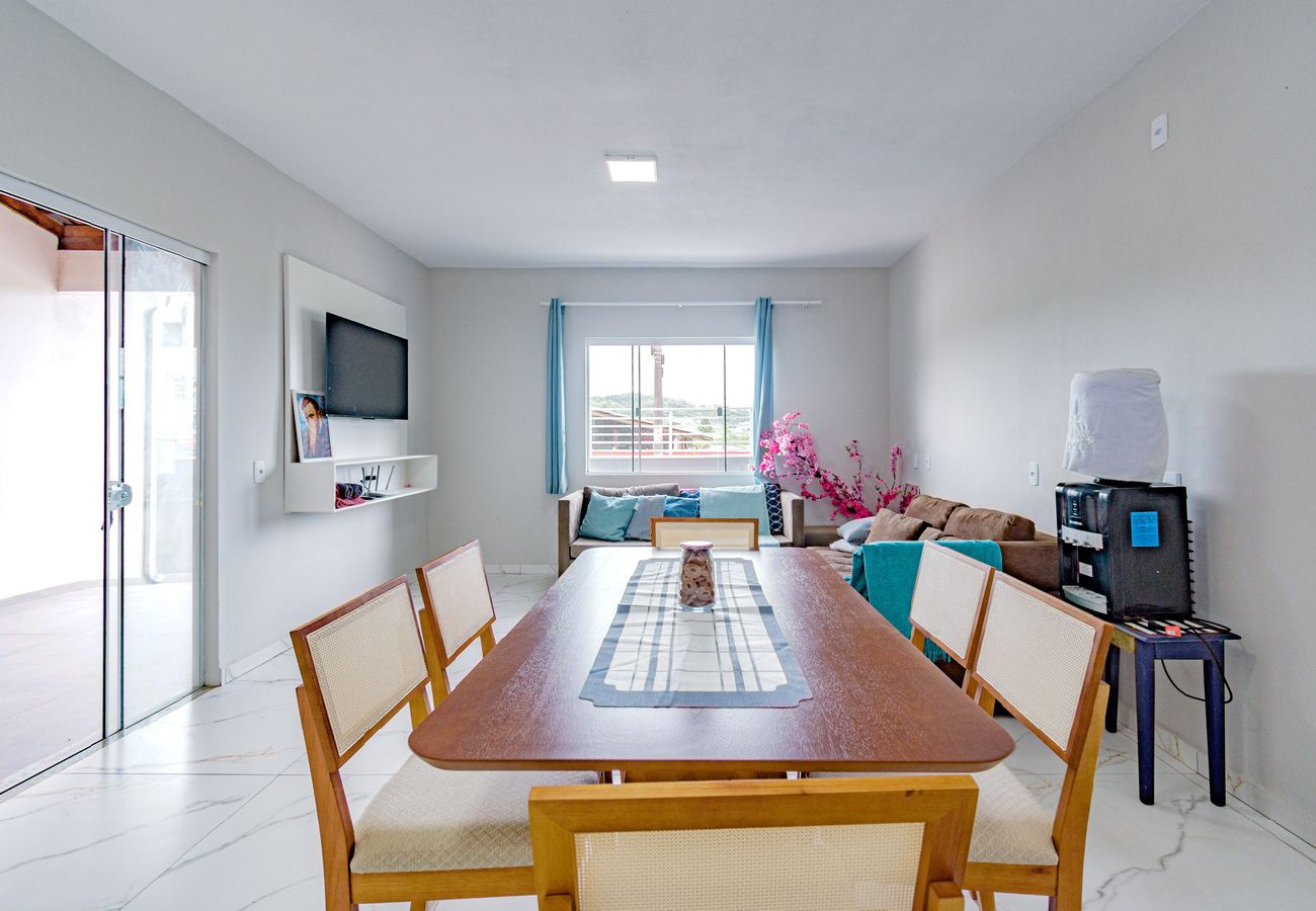 Casa em Penha - Casa com Garagem a 15 min do Beto Carrero World