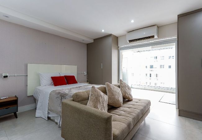 Apartamento em São Paulo - Studio no Centro Histórico a 280 m do Metrô