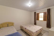 Casa em São Paulo - Casa com Piscina e Churrasqueira em Juquiazinho