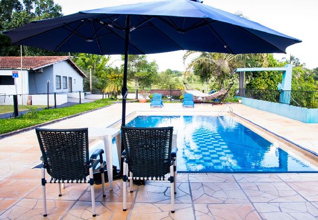 Casa em Piraju - Casa com Vista, Piscina e Churrasqueira no Araras
