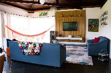 Casa em Piraju - Casa com Vista, Piscina e Churrasqueira no Araras