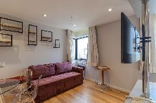 Apartamento em São Paulo - Studio com Garagem e Smart Lock no Jardim