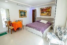 Apartamento em Ilhéus - Studio Beira-Mar com Piscina e Varanda Privativa
