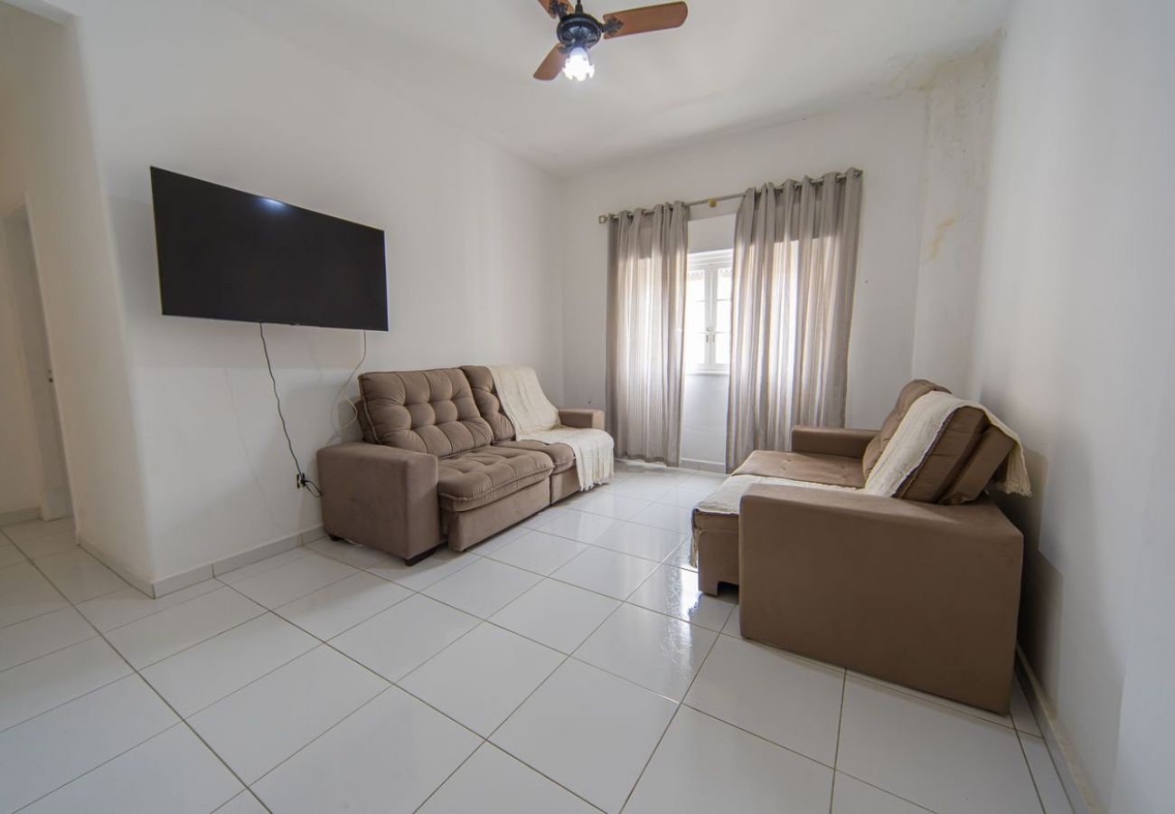 Apartamento em Santos - Apartamento com Ar Condicionado a 100 m da Praia