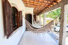 Casa em Araruama - Casa com Piscina e Churrasqueira em Itatiquara