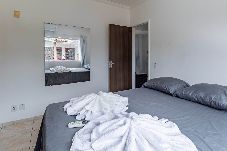Apartamento em Porto Seguro - Apto com Varanda e Piscinas em Porto Seguro