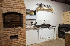 Casa em Bonito - Casa com Varanda, Quintal e Churrasqueira Bonito