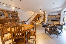 Casa em São Sebastião - Casa com Piscina e Área Gourmet em Barra do Una