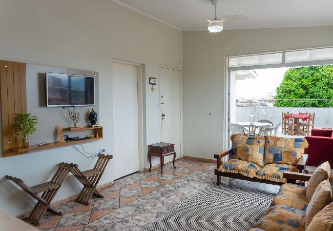 Apartamento em Caraguatatuba - Cobertura com Churrasqueira p/ 6 Centro Caraguá