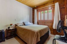 Casa em Penha - Casa p/ 5 pessoas perto das Praias e Beto Carrero