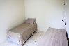 Apartamento em Rio das Ostras - Apto com Churrasqueira perto da Praia do Trevo