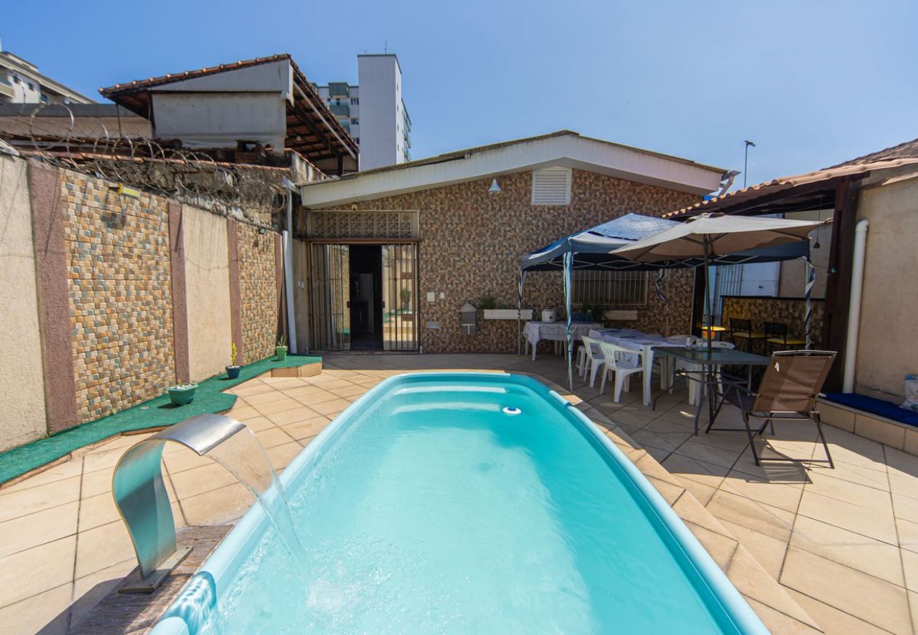Casa em Praia Grande - Casa com Piscina a 600m da Praia da Guilhermina
