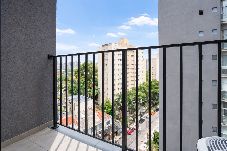 Apartamento em São Paulo - Apto na Vila Olímpia com Academia e Smart Lock