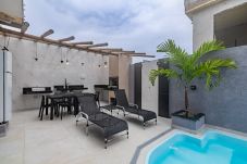 Apartamento em Porto Seguro - Apto 04 c Ar Condicionado, Piscina e Churrasqueira