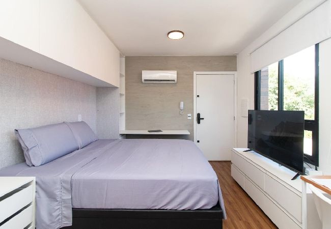Apartamento em Porto Alegre - Studio c Vaga, Smart Lock e Ar no Vila João Pessoa