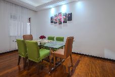 Apartamento em Salvador - Apto com Varanda perto do Porto da Barra no Graça