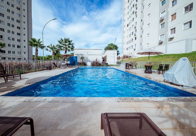 Apartamento em João Pessoa - Apto com Piscina no Portal do Sol próximo à praia