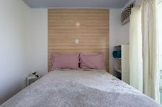 Apartamento em Mangaratiba - Studio Pet friendly Vista Mar a 750m da praia
